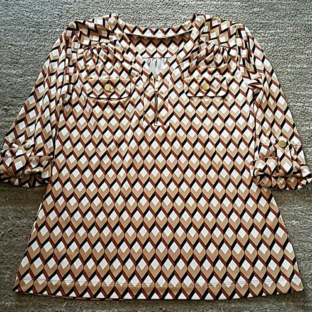 Fun & Funky! Geometric Pattern 3/4 Sleeve Top S/M